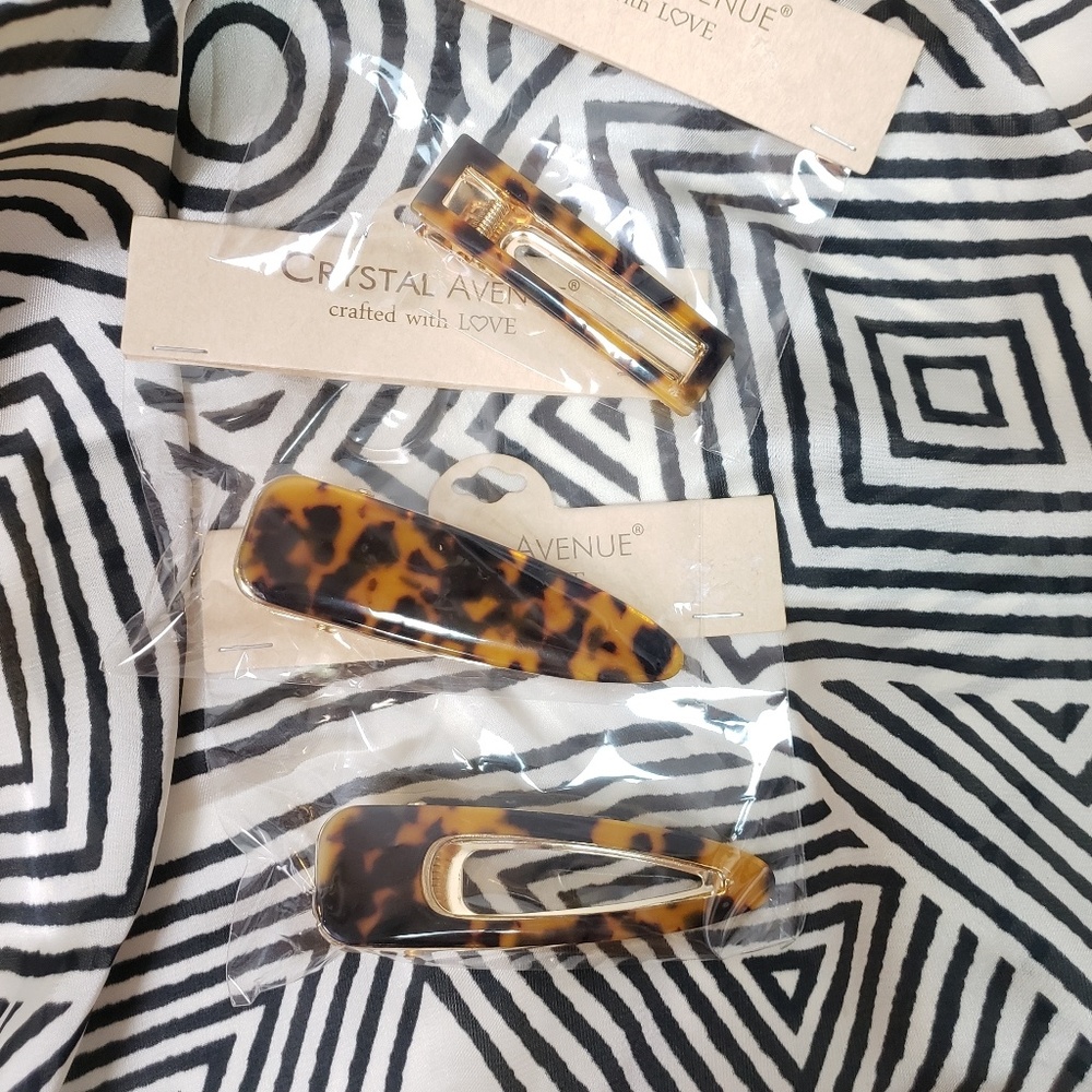 Three Leopard Turtoise Acrylic Hair Clip Barrettes